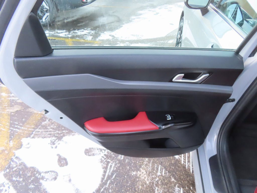 Used 2024 Kia K5 GT-Line w/ GT-Line Premium Package image 29