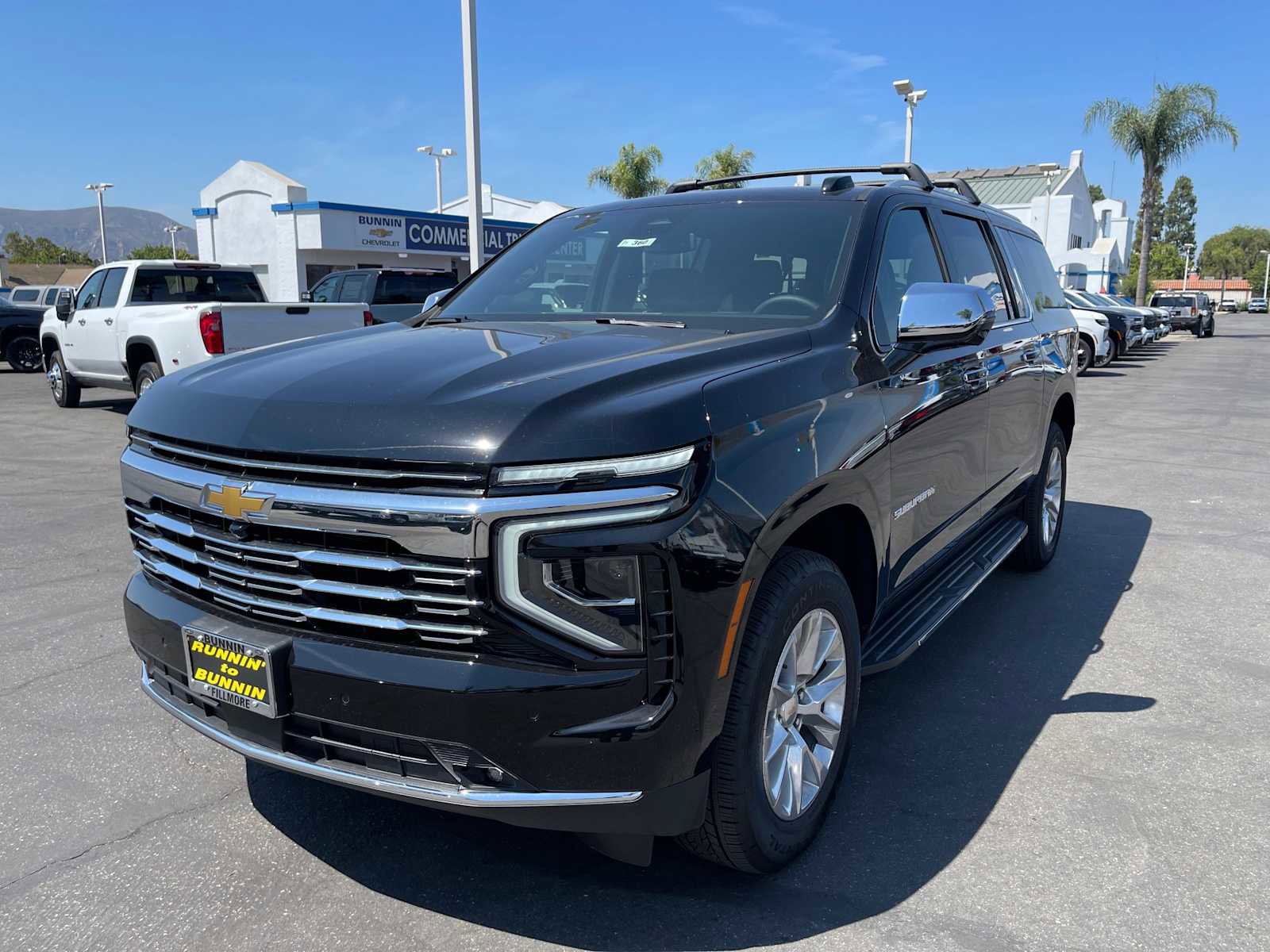 New 2025 Chevrolet Suburban Premier image 4