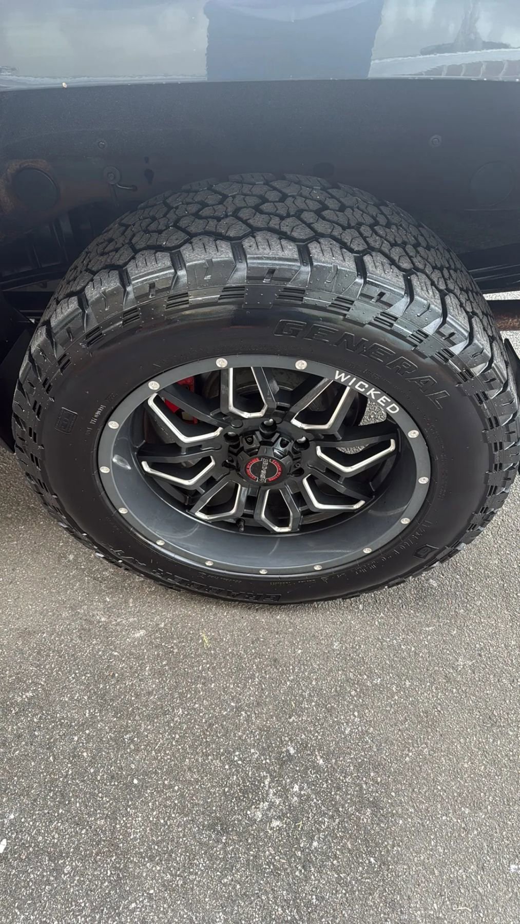 Used 2017 Chevrolet Silverado 1500 LTZ w/ LTZ Plus Package image 32