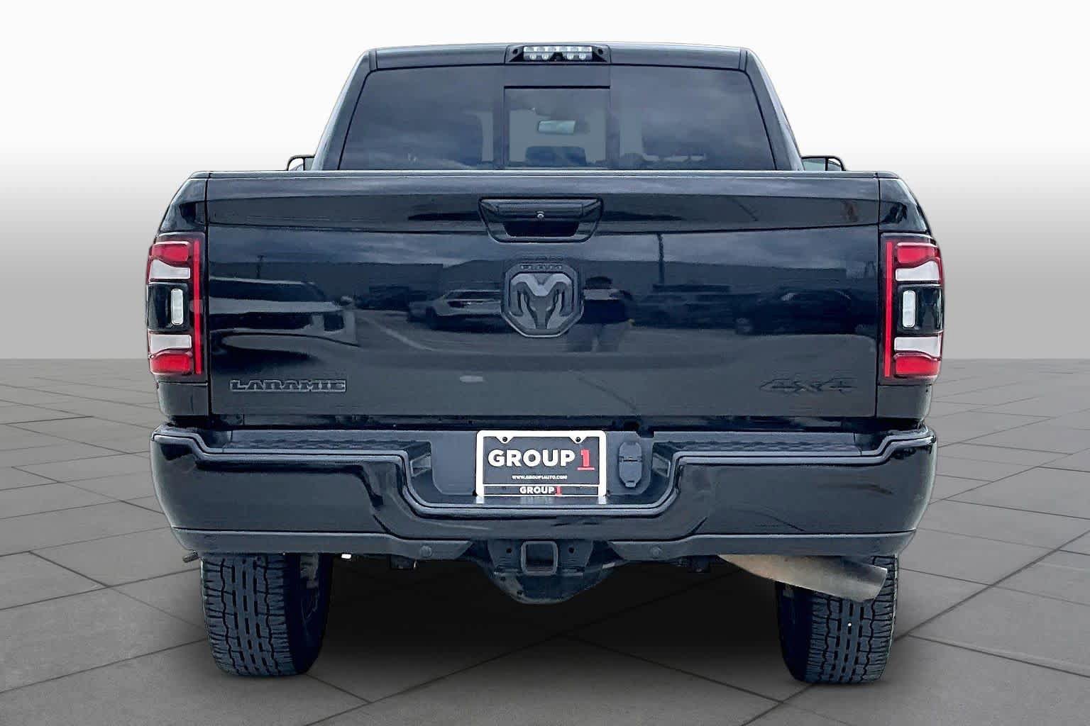 Used 2019 RAM 2500 Laramie w/ Night Edition AWD/4WD image 5