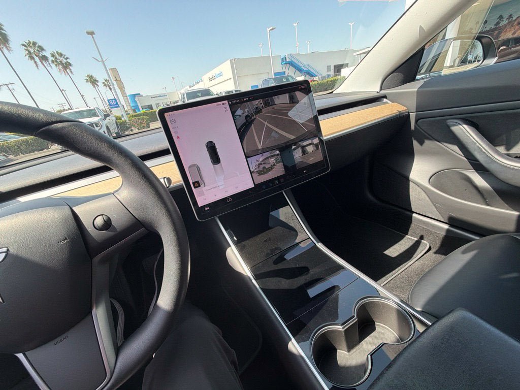 Used 2019 Tesla Model 3 Performance AWD/4WD image 13