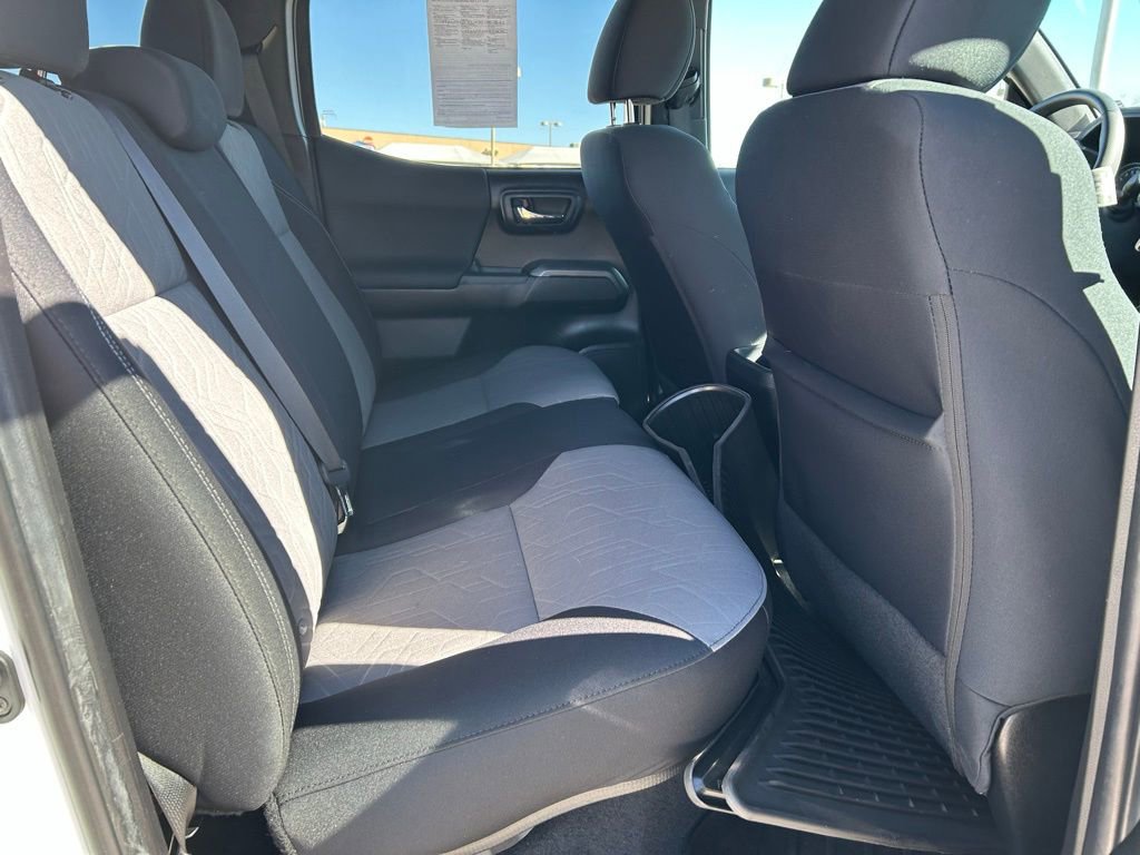 Used 2022 Toyota Tacoma TRD Off-Road w/ Technology Package image 29