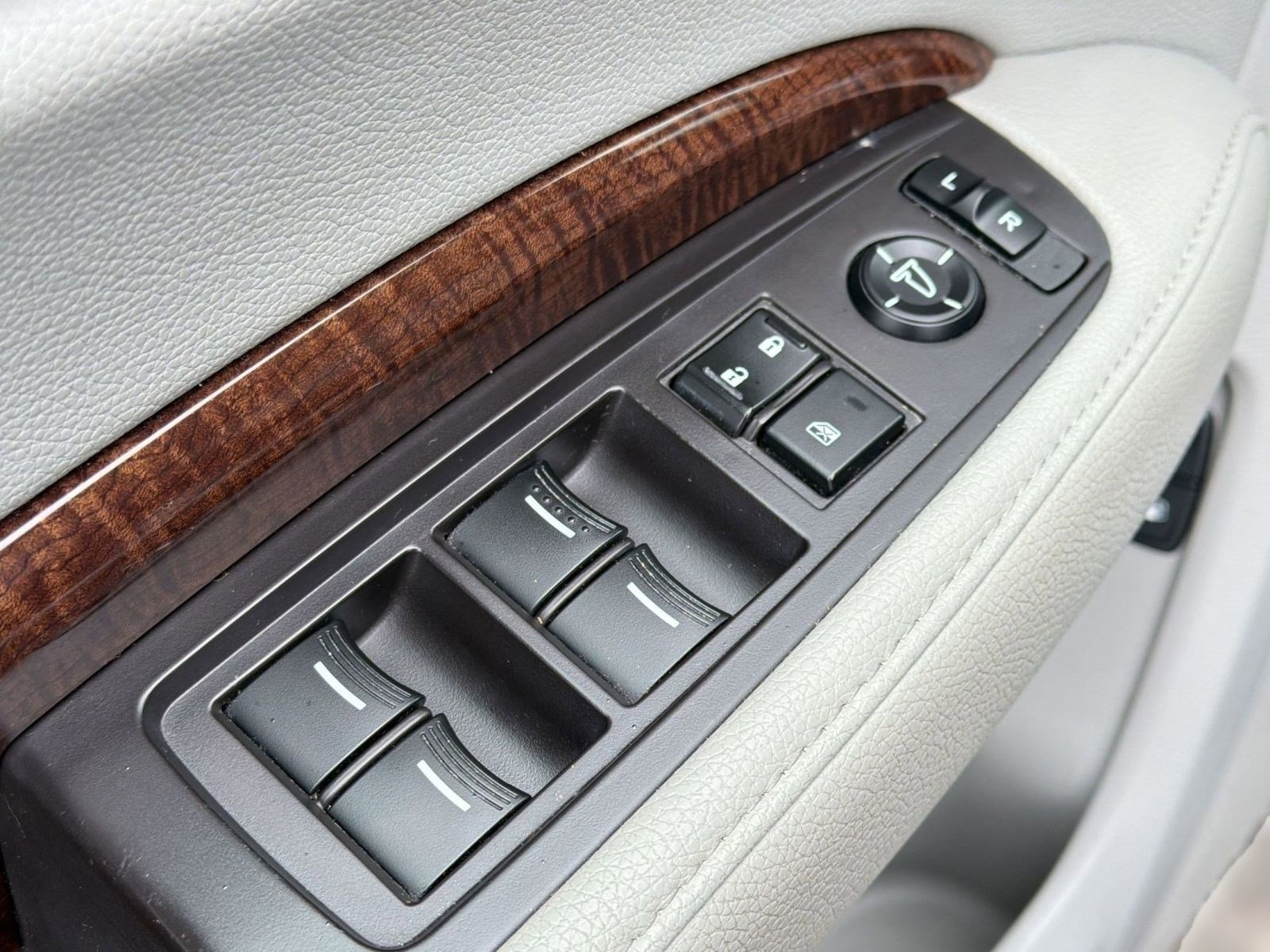 Used 2018 Acura MDX SH-AWD image 20