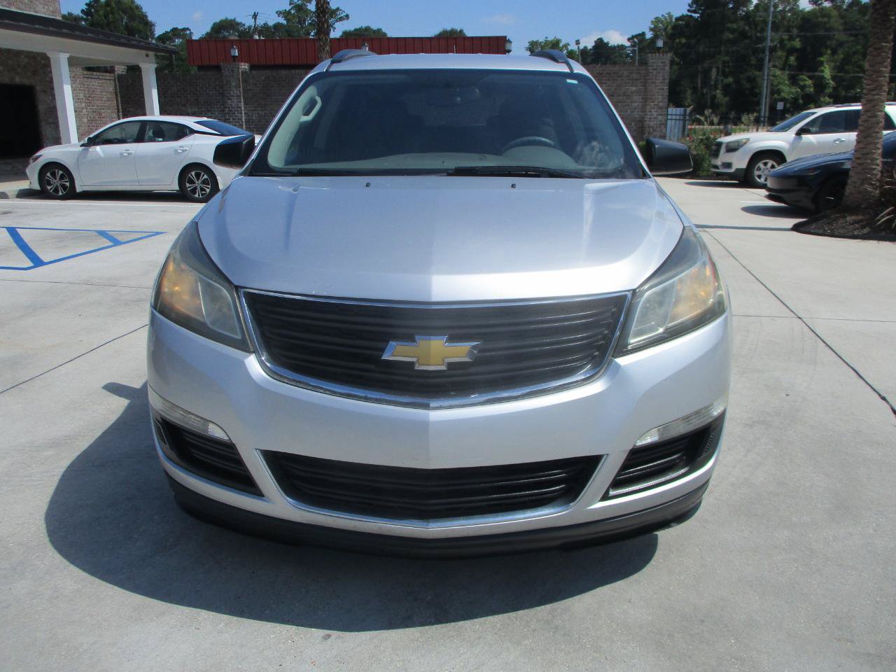 Used 2015 Chevrolet Traverse LS FWD image 12