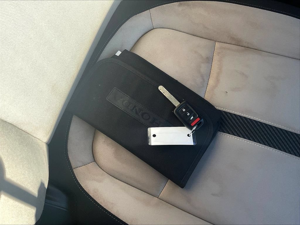 Used 2018 Honda Civic Sport image 32