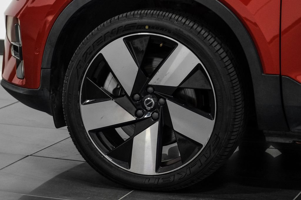 Used 2023 Volvo C40 P8 Recharge Ultimate w/ Protection Package Premier AWD/4WD image 51
