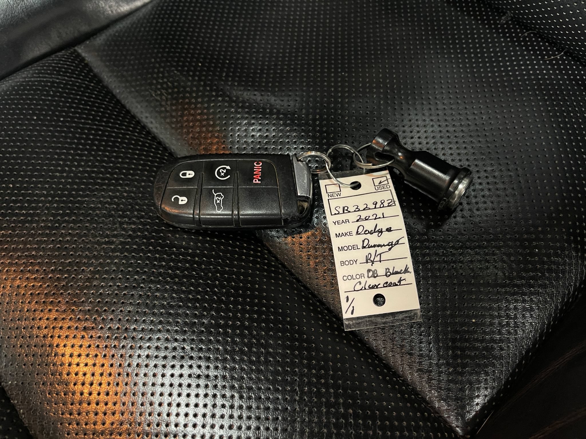 Used 2021 Dodge Durango R/T w/ Blacktop Package AWD/4WD image 38