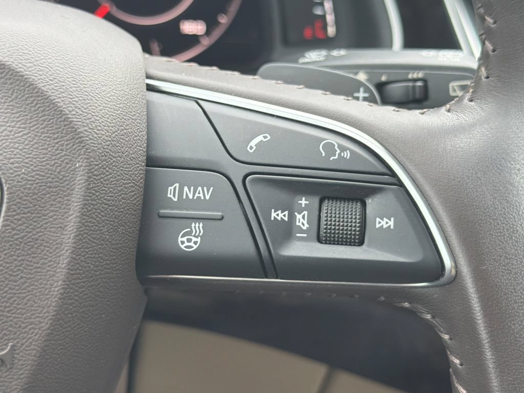 Used 2019 Audi Q7 3.0T Premium Plus AWD/4WD image 36