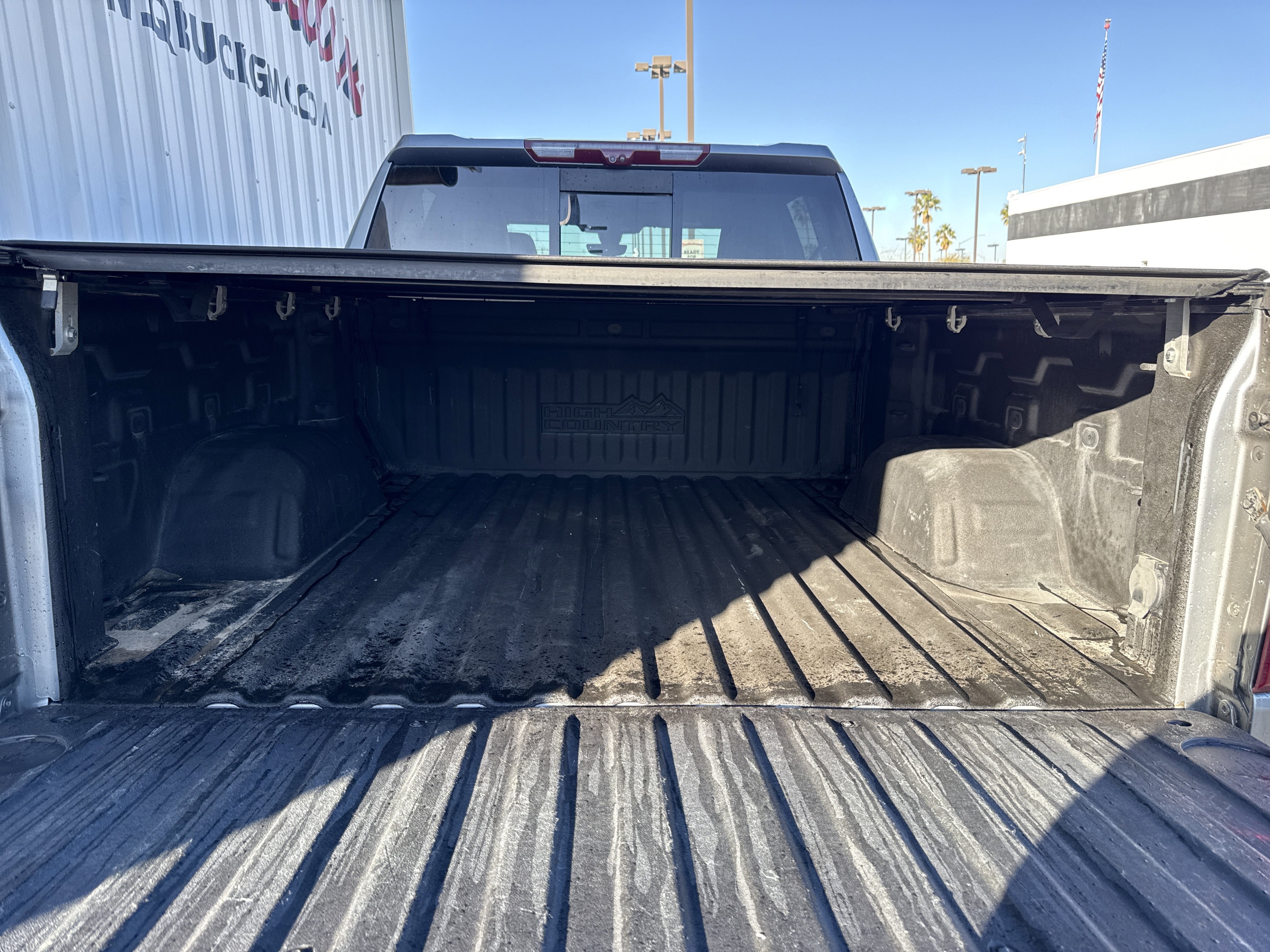 Used 2021 Chevrolet Silverado 1500 High Country w/ Technology Package image 38