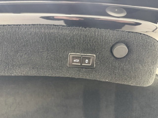 Used 2020 Bentley Continental GT image 11