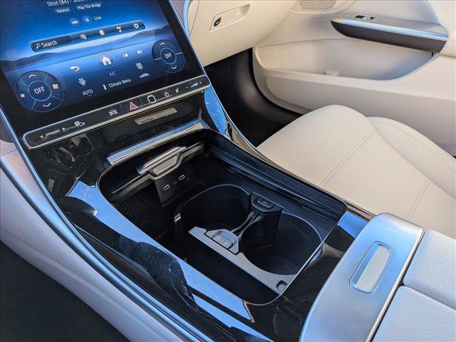 Used 2026 Mercedes-Benz C 300 Sedan image 12