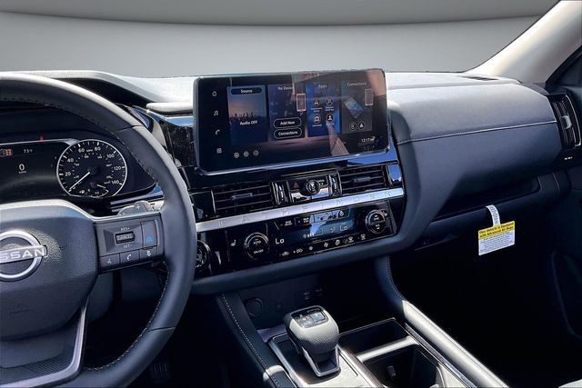 New 2026 Nissan Pathfinder SV image 6