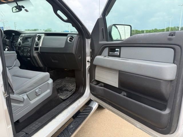 Used 2014 Ford F150 XLT w/ Equipment Group 302A Luxury AWD/4WD image 23