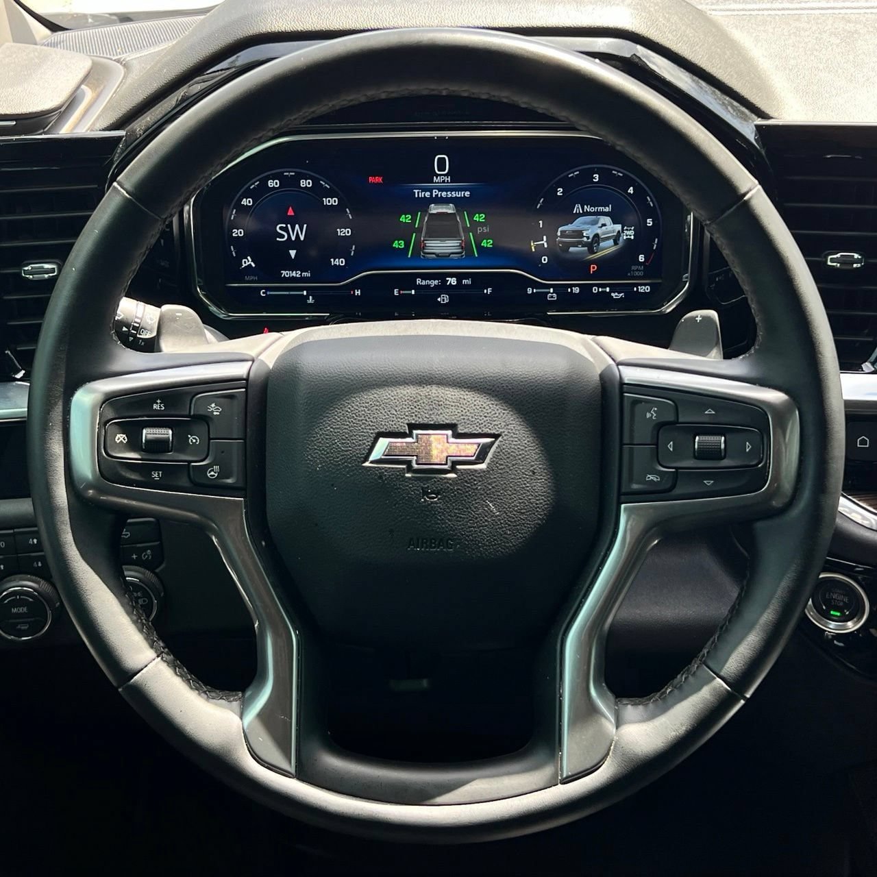 Certified 2024 Chevrolet Silverado 1500 LT Trail Boss w/ Convenience Package II AWD/4WD image 12