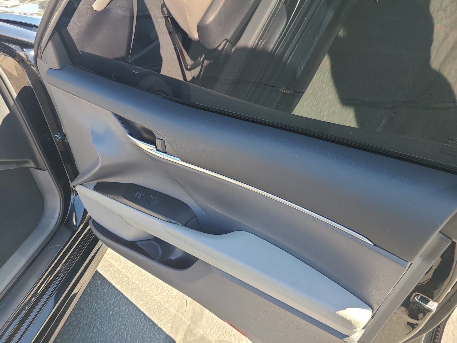 Used 2024 Toyota Camry SE FWD image 16