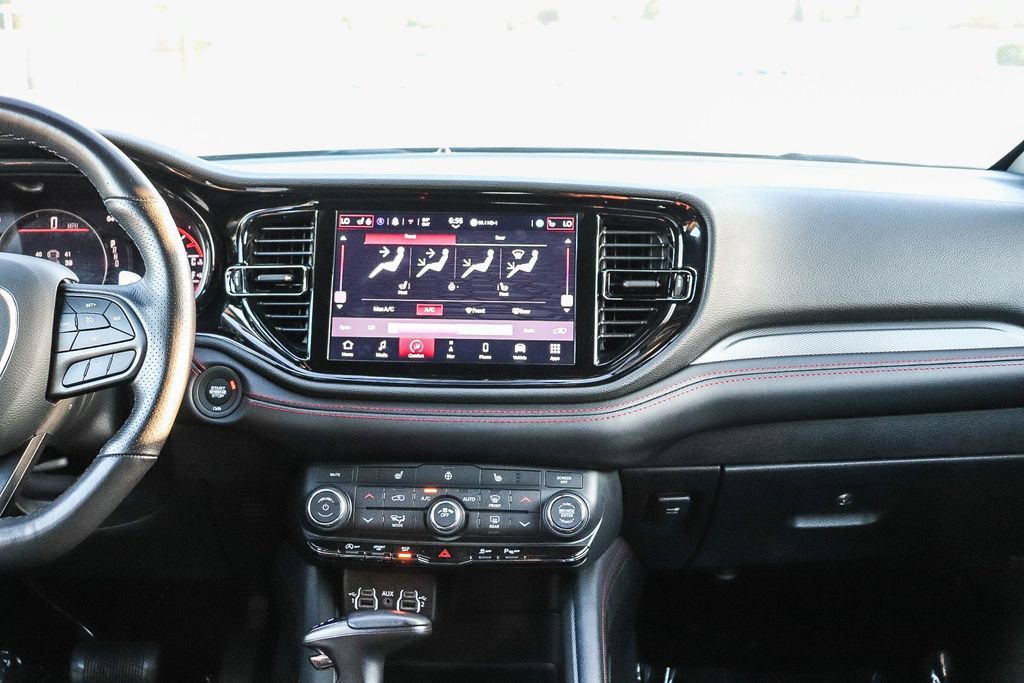 Used 2025 Dodge Durango GT AWD/4WD image 15
