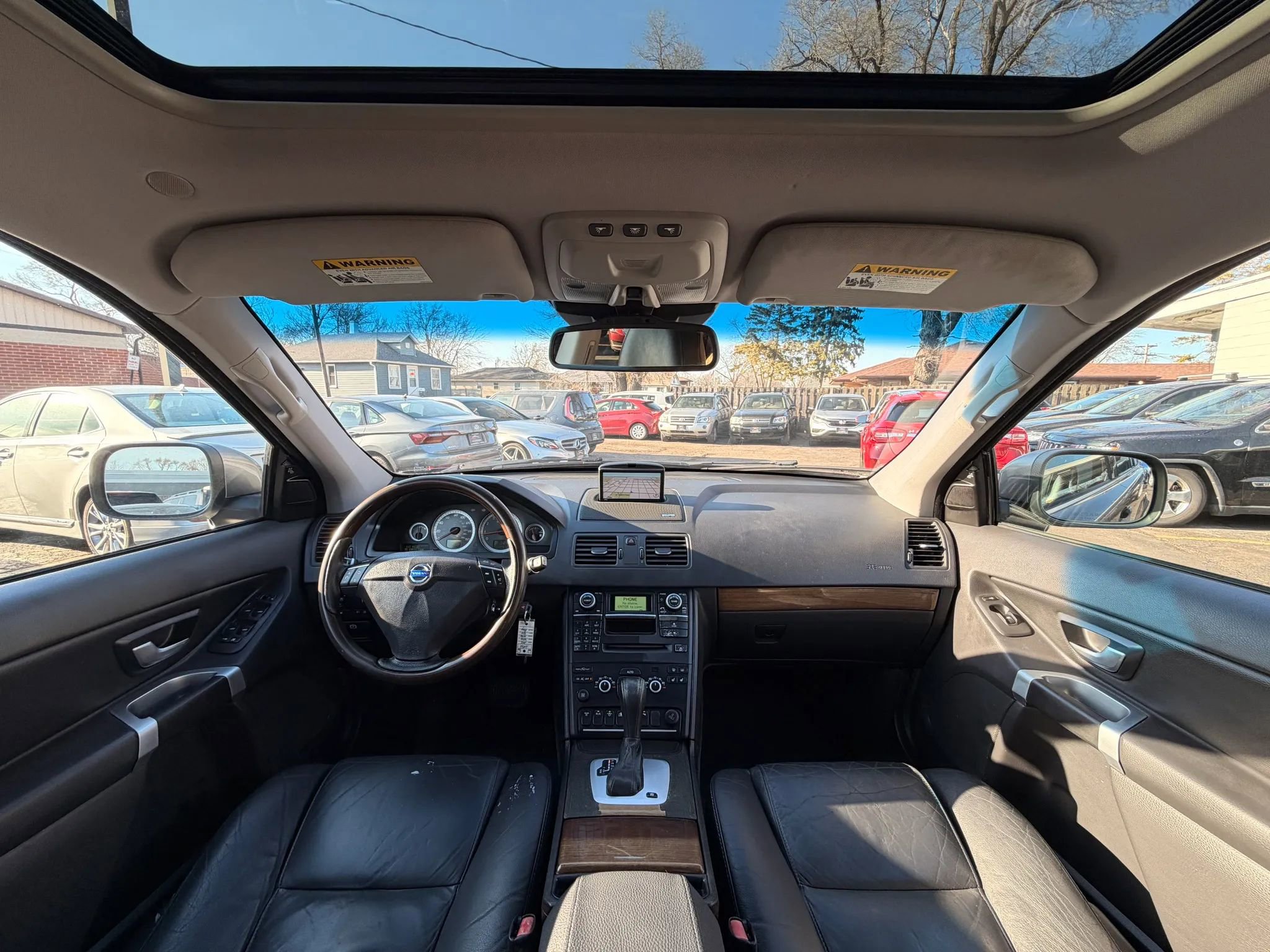 Used 2011 Volvo XC90 3.2 image 2