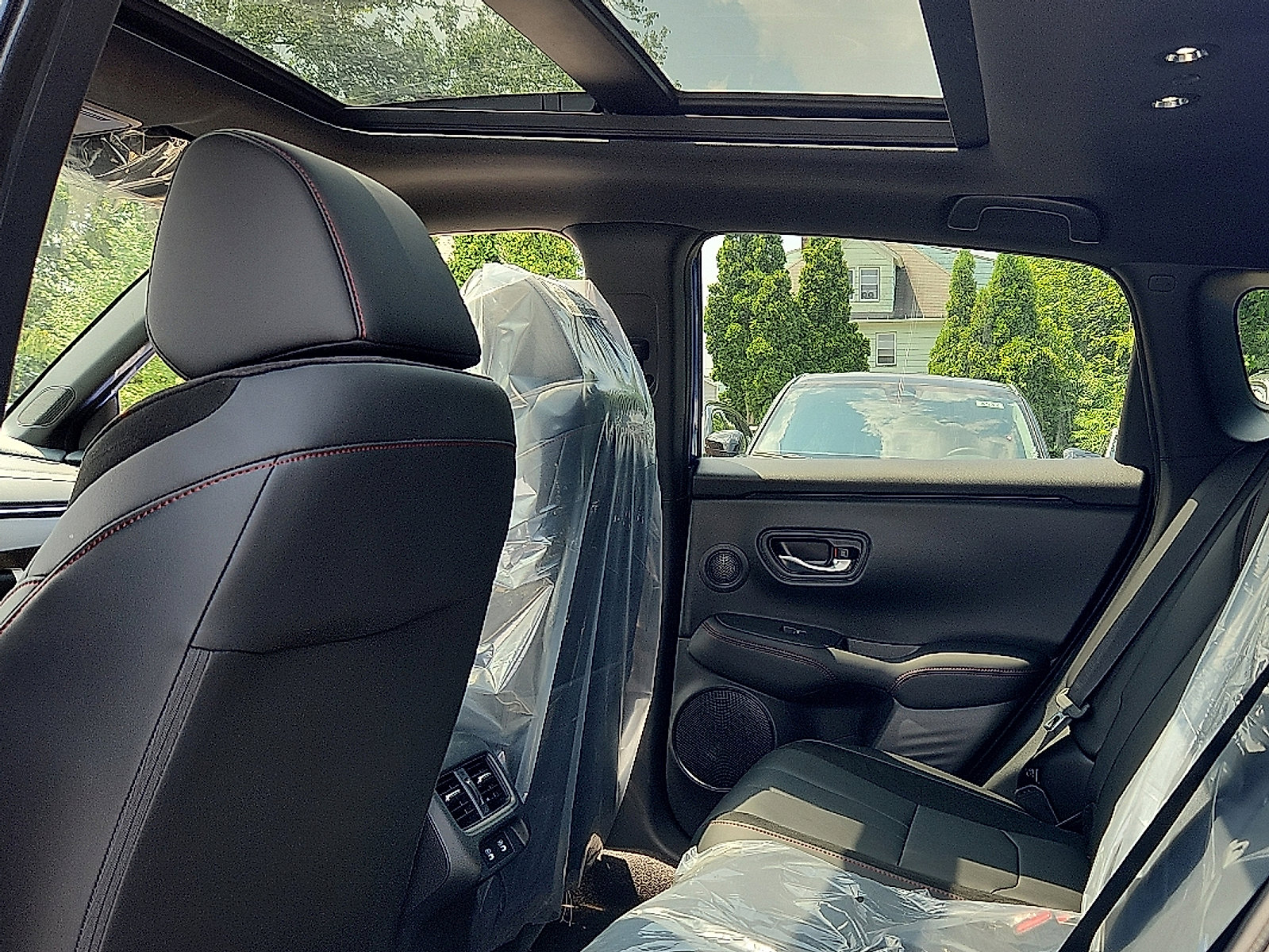 New 2025 Acura ADX A-Spec image 8