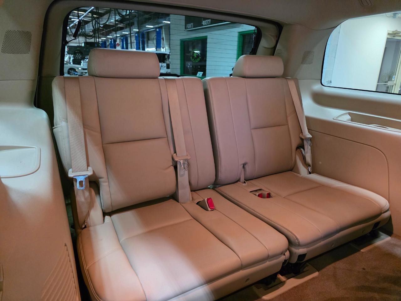Used 2013 GMC Yukon Denali AWD/4WD image 25