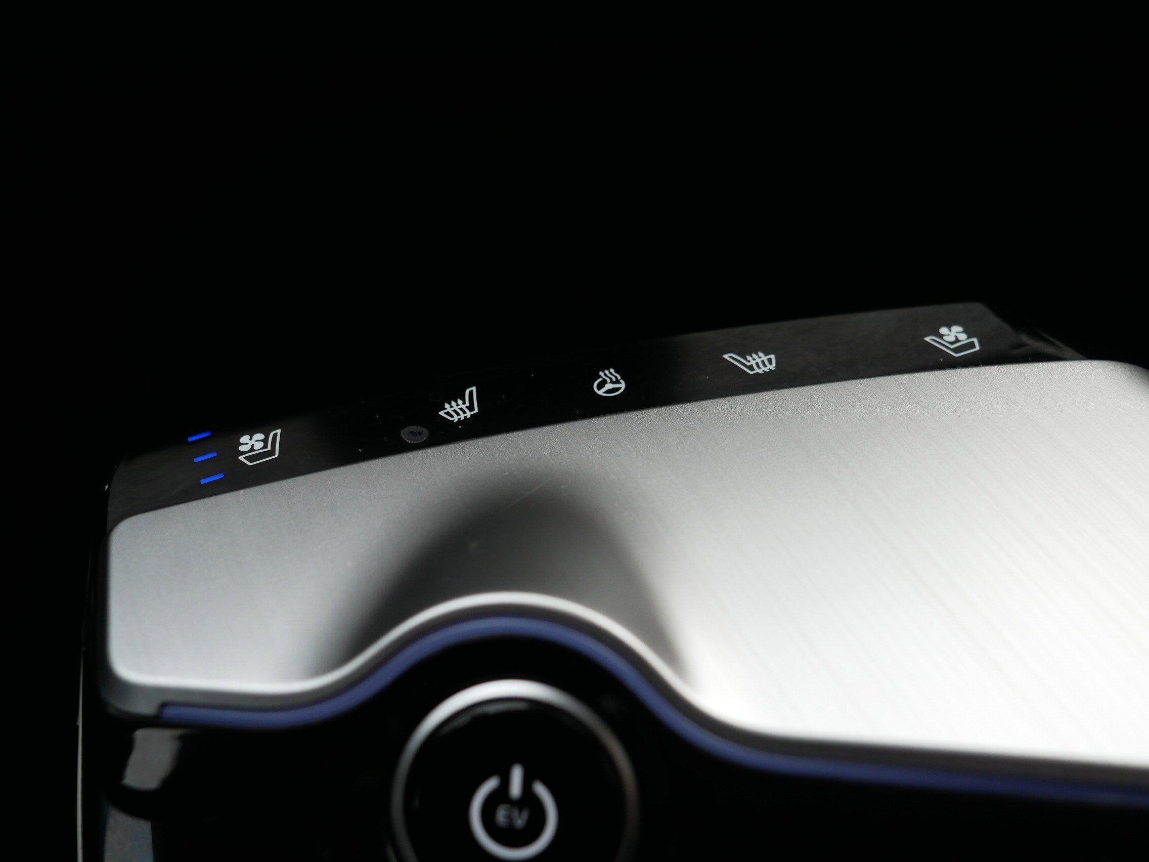 Certified 2024 Kia EV6 GT-Line image 33