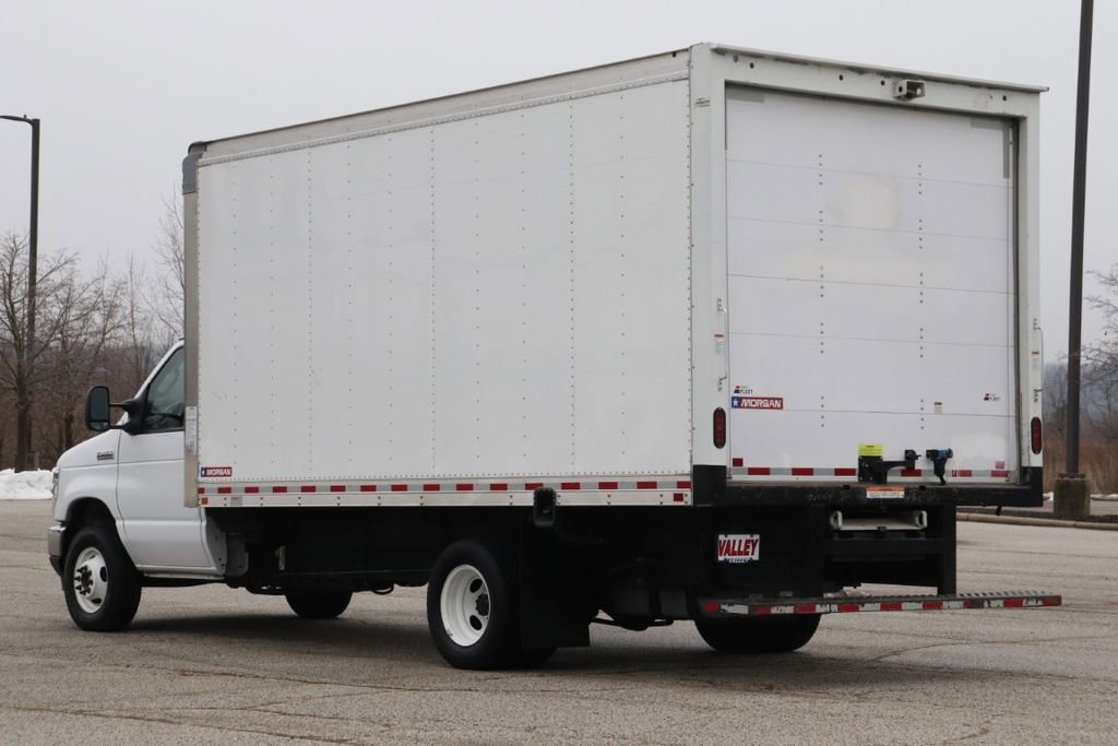 Used 2024 Ford E-450 and Econoline 450 Super Duty w/ Power Windows & Locks Group image 6