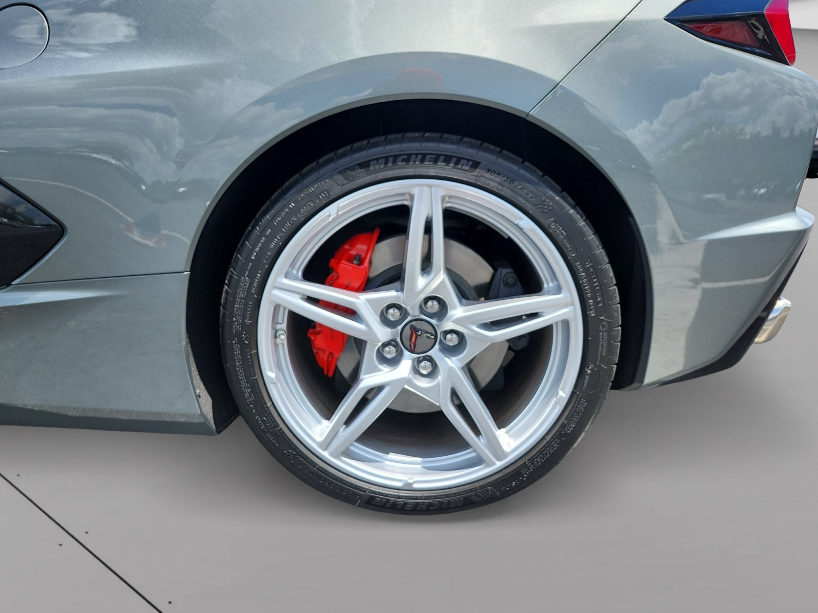Used 2023 Chevrolet Corvette Stingray Premium Cpe w/ Z51 Performance Package RWD image 15