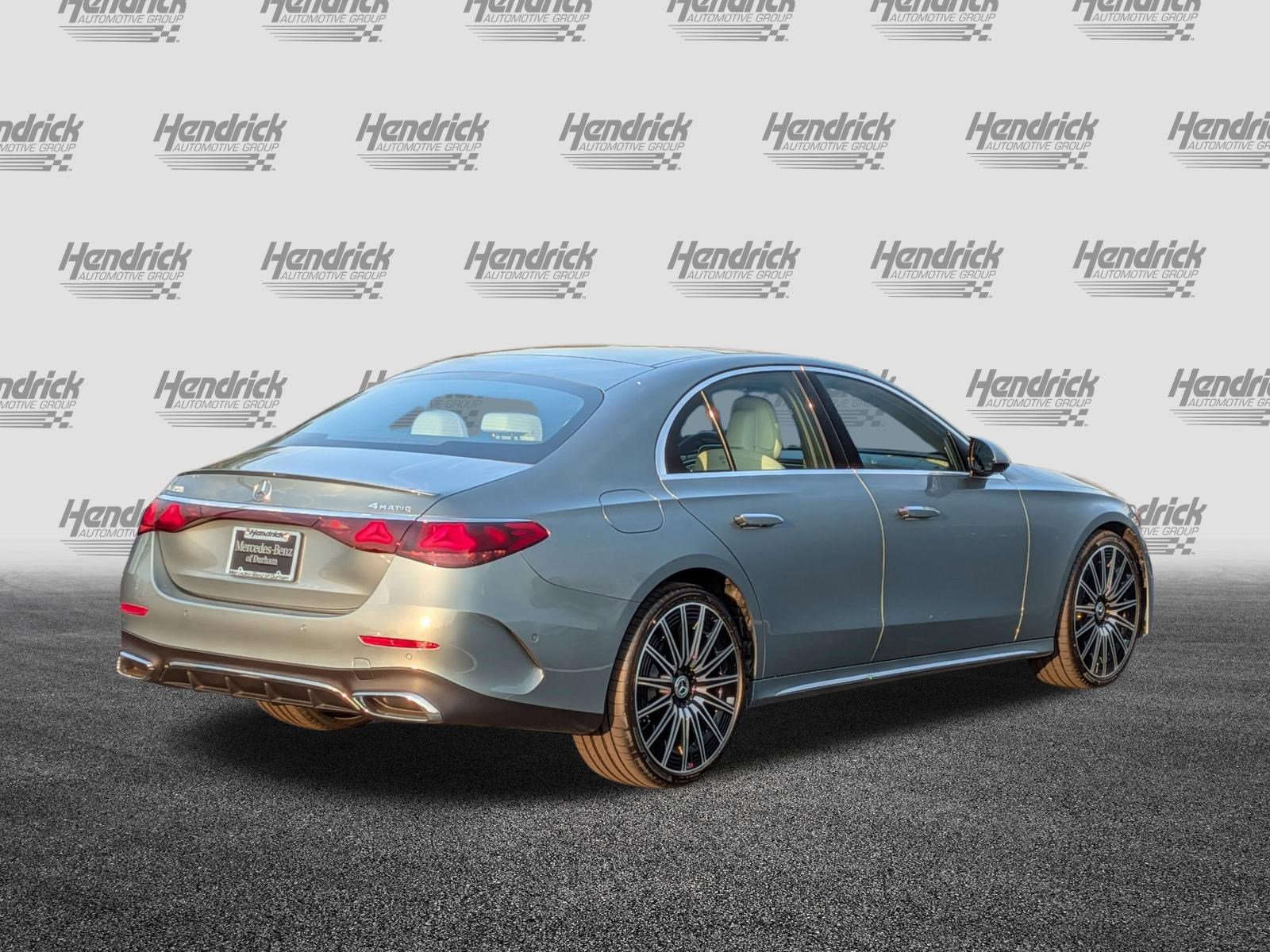 New 2026 Mercedes-Benz E 350 4MATIC Sedan image 10