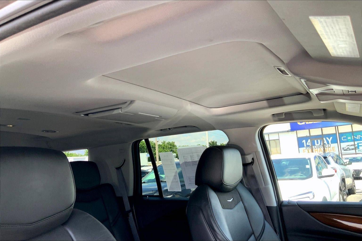 Used 2016 Cadillac Escalade Premium AWD/4WD image 26