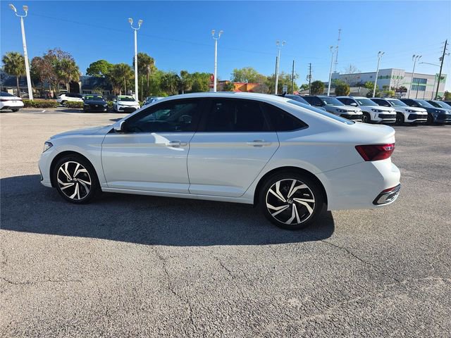 New 2026 Volkswagen Jetta SEL image 5