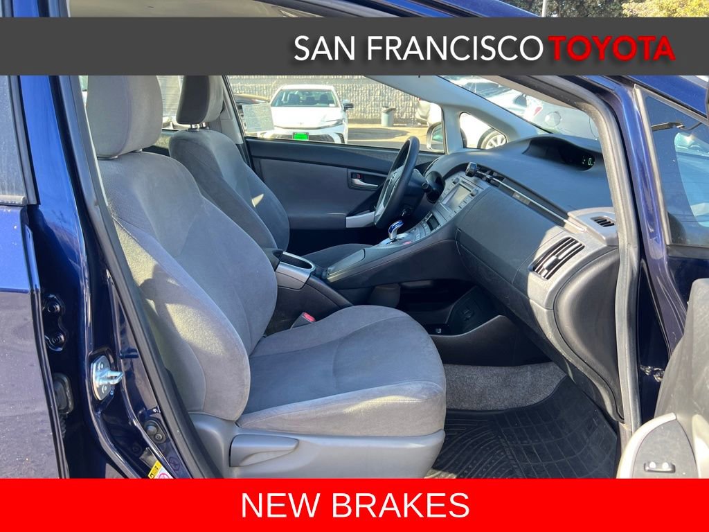 Used 2014 Toyota Prius Two image 17