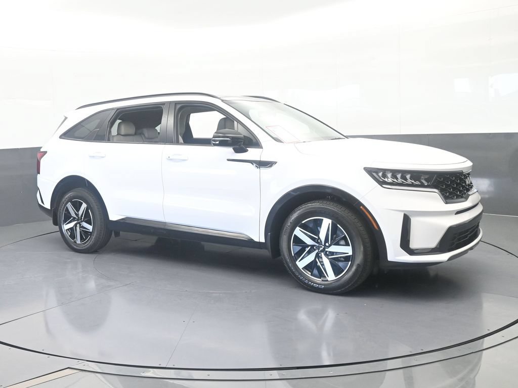 Used 2023 Kia Sorento S w/ Panoramic Sunroof Package FWD image 8