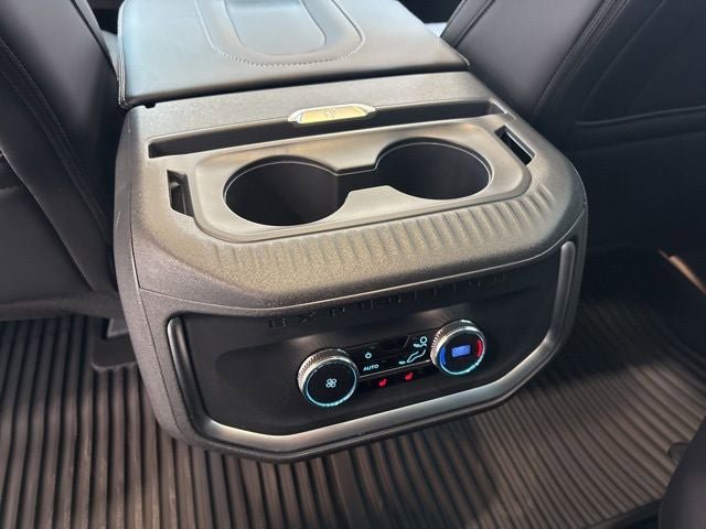 New 2026 Ford Expedition Max Platinum w/ Stealth Performance Package image 34