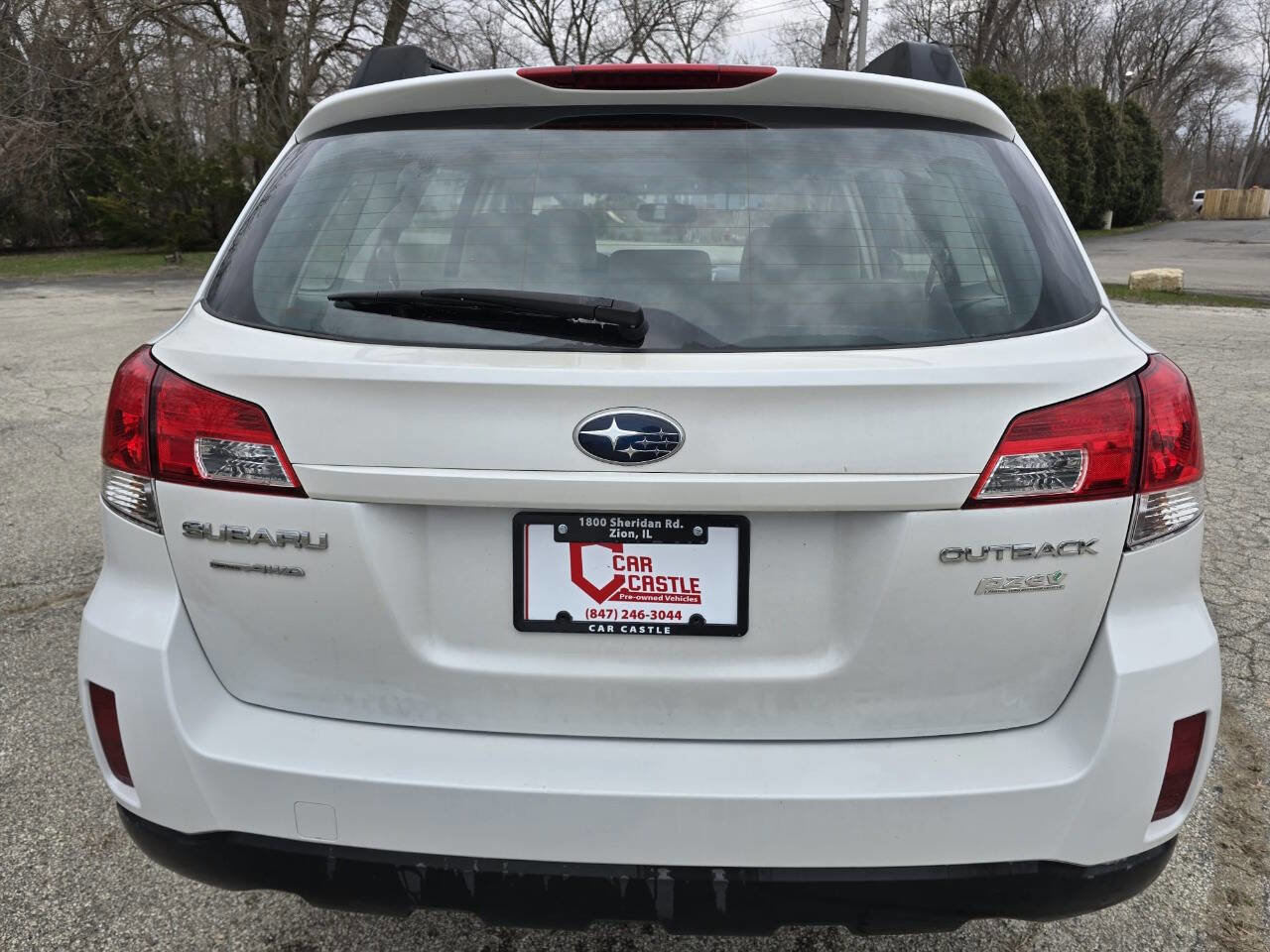 Used 2011 Subaru Outback 2.5i AWD/4WD image 7