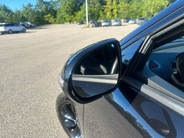 Used 2025 Buick Envista Sport Touring w/ Convenience I Package FWD image 15