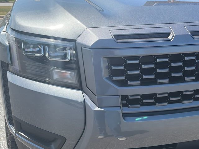 New 2026 Nissan Frontier SV AWD/4WD image 10