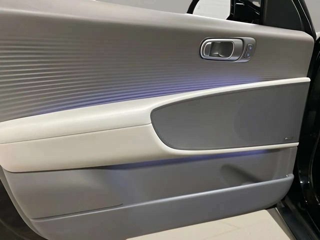 Used 2025 Hyundai Ioniq 6 Limited RWD image 19