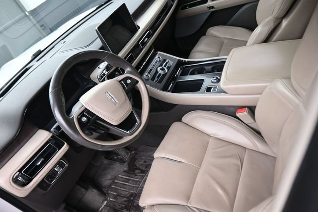 Used 2020 Lincoln Aviator Reserve w/ Equipment Group 202A AWD/4WD image 22