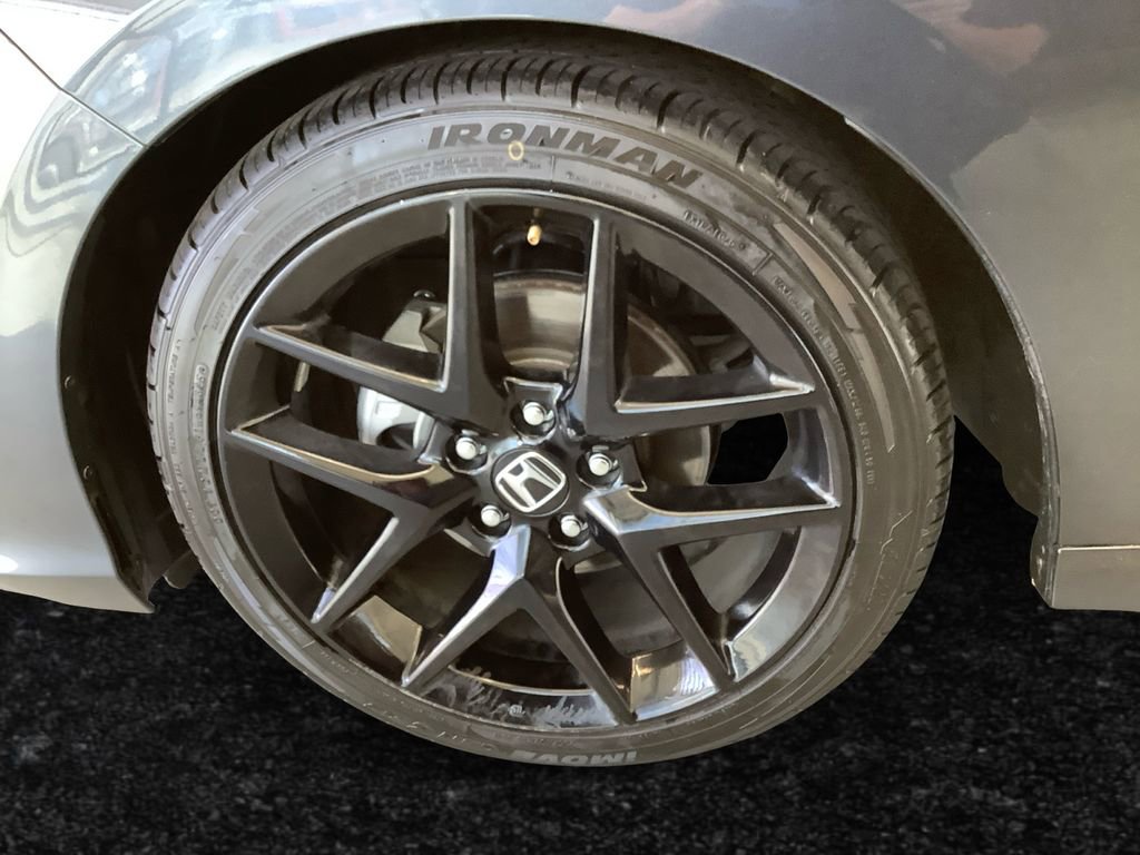 Used 2025 Honda Civic Sport image 25