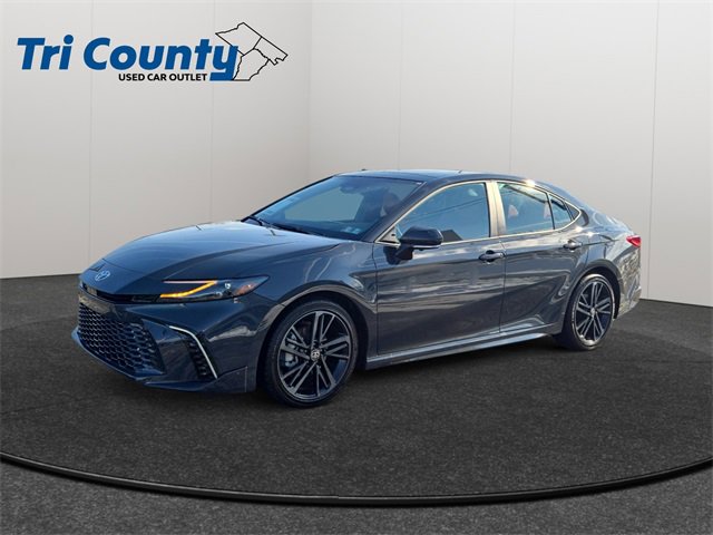 Used 2026 Toyota Camry XSE w/ Premium Plus Package image 3