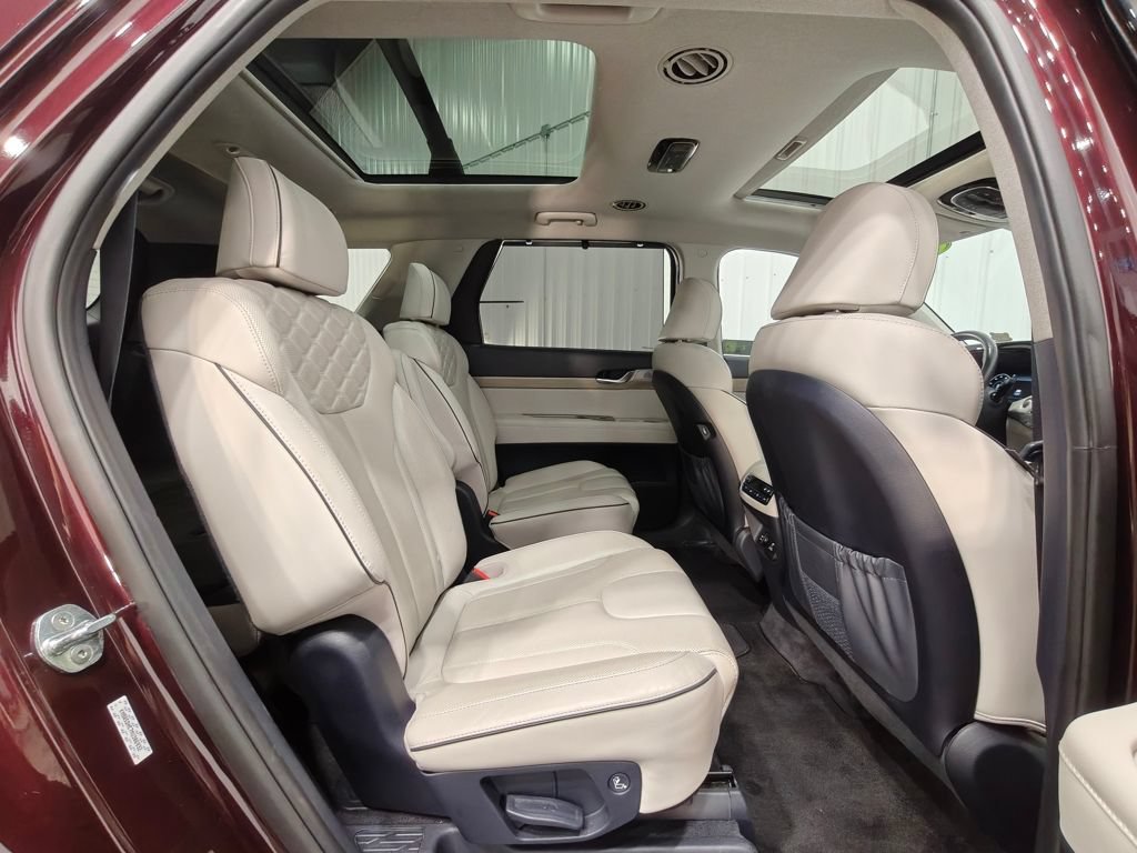 Used 2021 Hyundai Palisade Limited AWD/4WD image 29