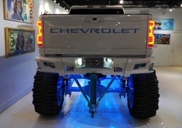 Used 2021 Chevrolet Silverado 2500 High Country AWD/4WD image 4