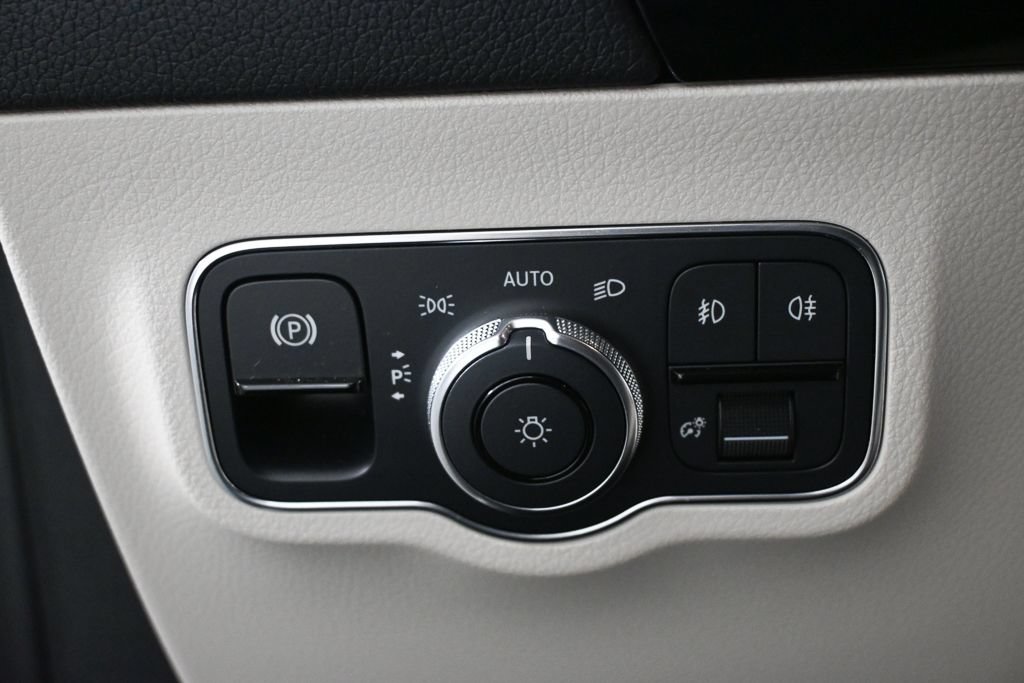 Used 2022 Mercedes-Benz GLA 250 image 9