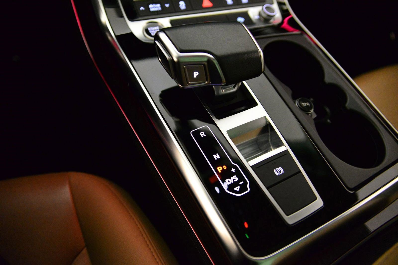 Used 2024 Audi Q7 3.0T Premium Plus image 13