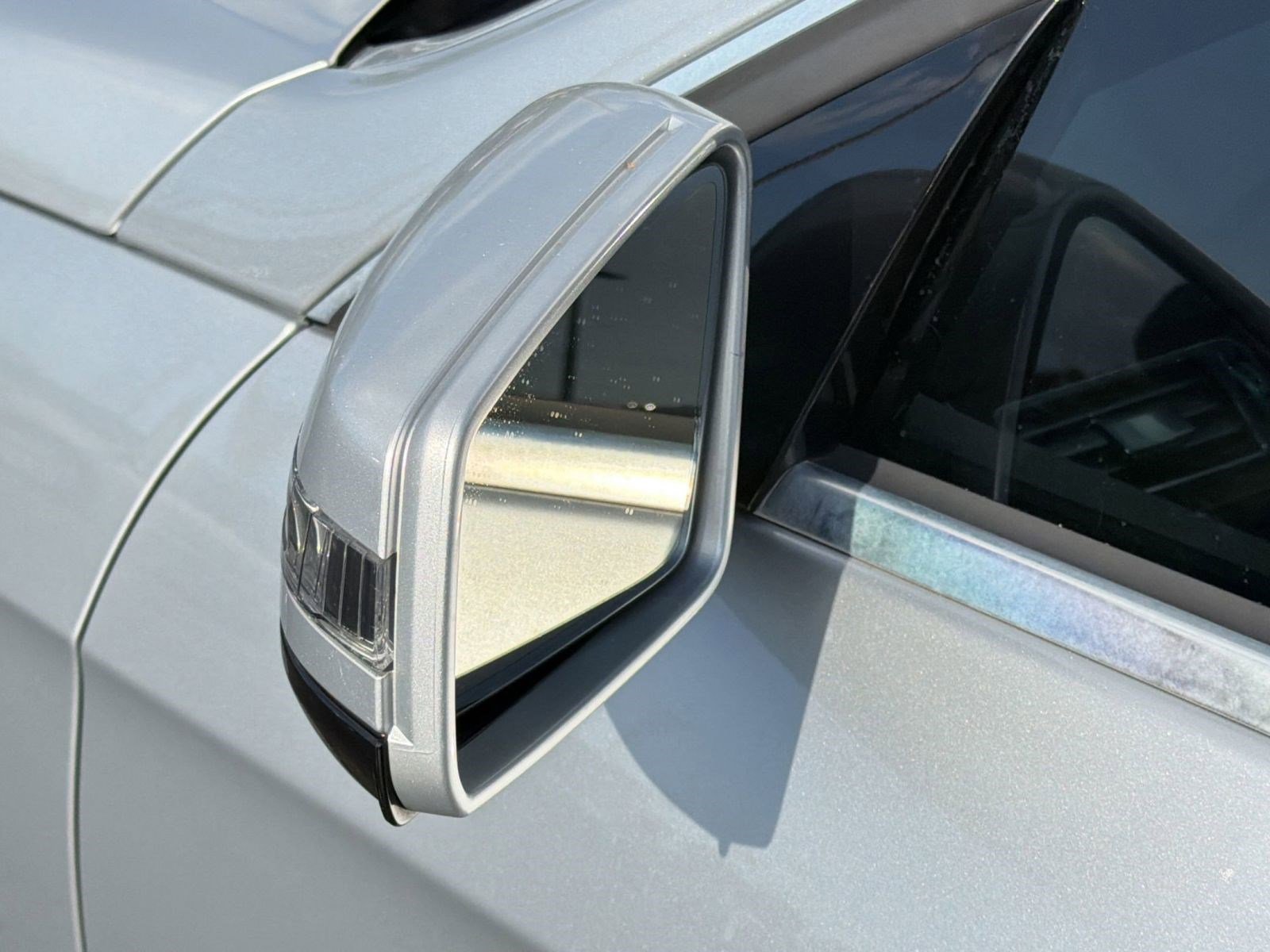 Used 2014 Mercedes-Benz E 350 Sedan image 22