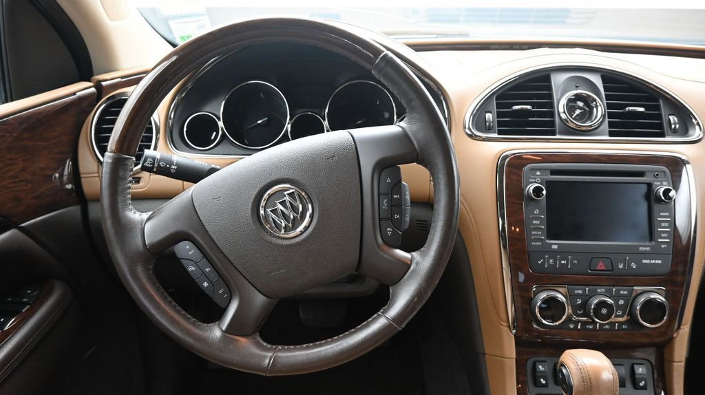 Used 2017 Buick Enclave Leather FWD image 30