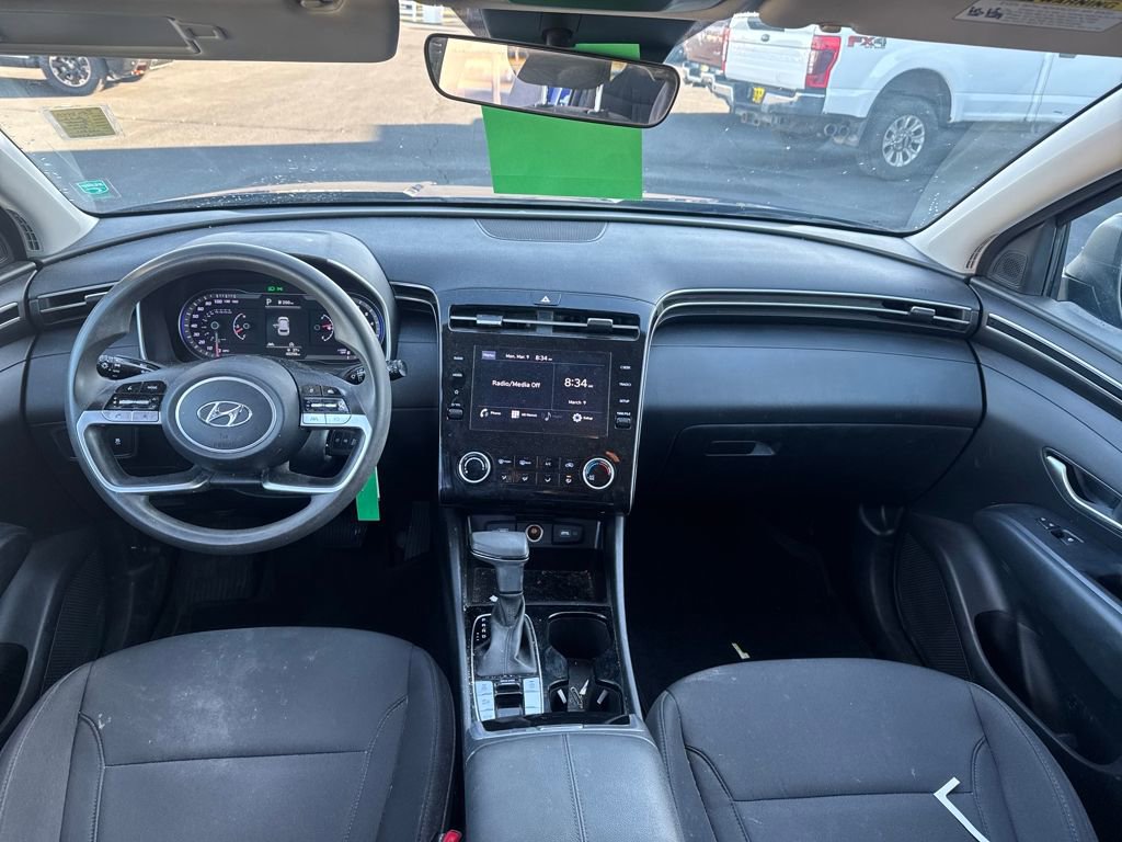 Used 2022 Hyundai Tucson SE w/ Winter Package image 2