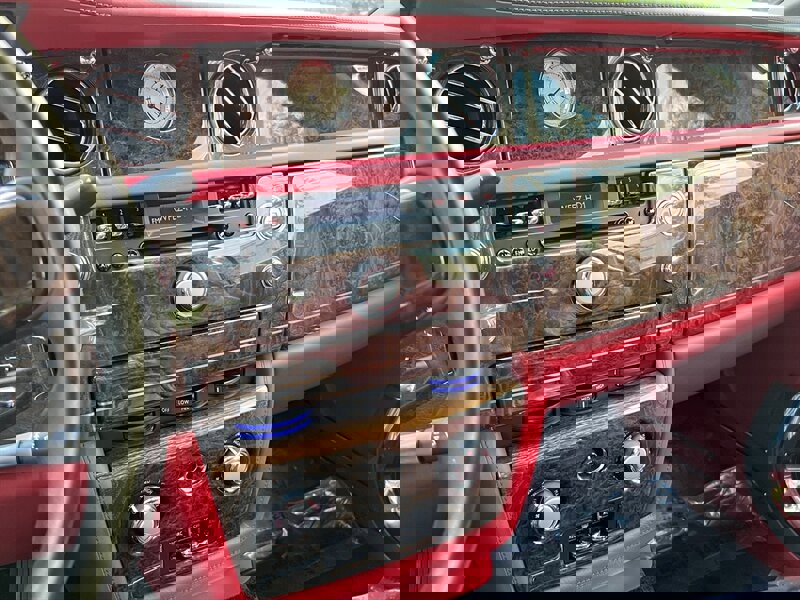 Used 2010 Rolls-Royce Phantom Coupe image 24