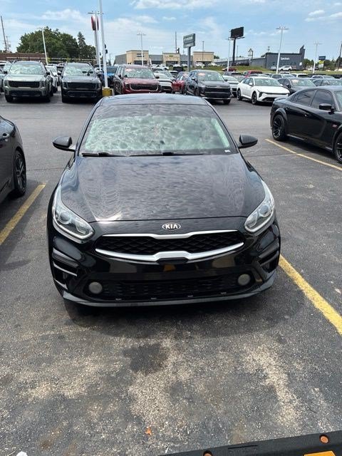Used 2019 Kia Forte LXS FWD image 4