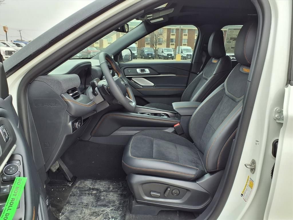 New 2026 Ford Explorer Tremor w/ Tremor Ultimate Package AWD/4WD image 18