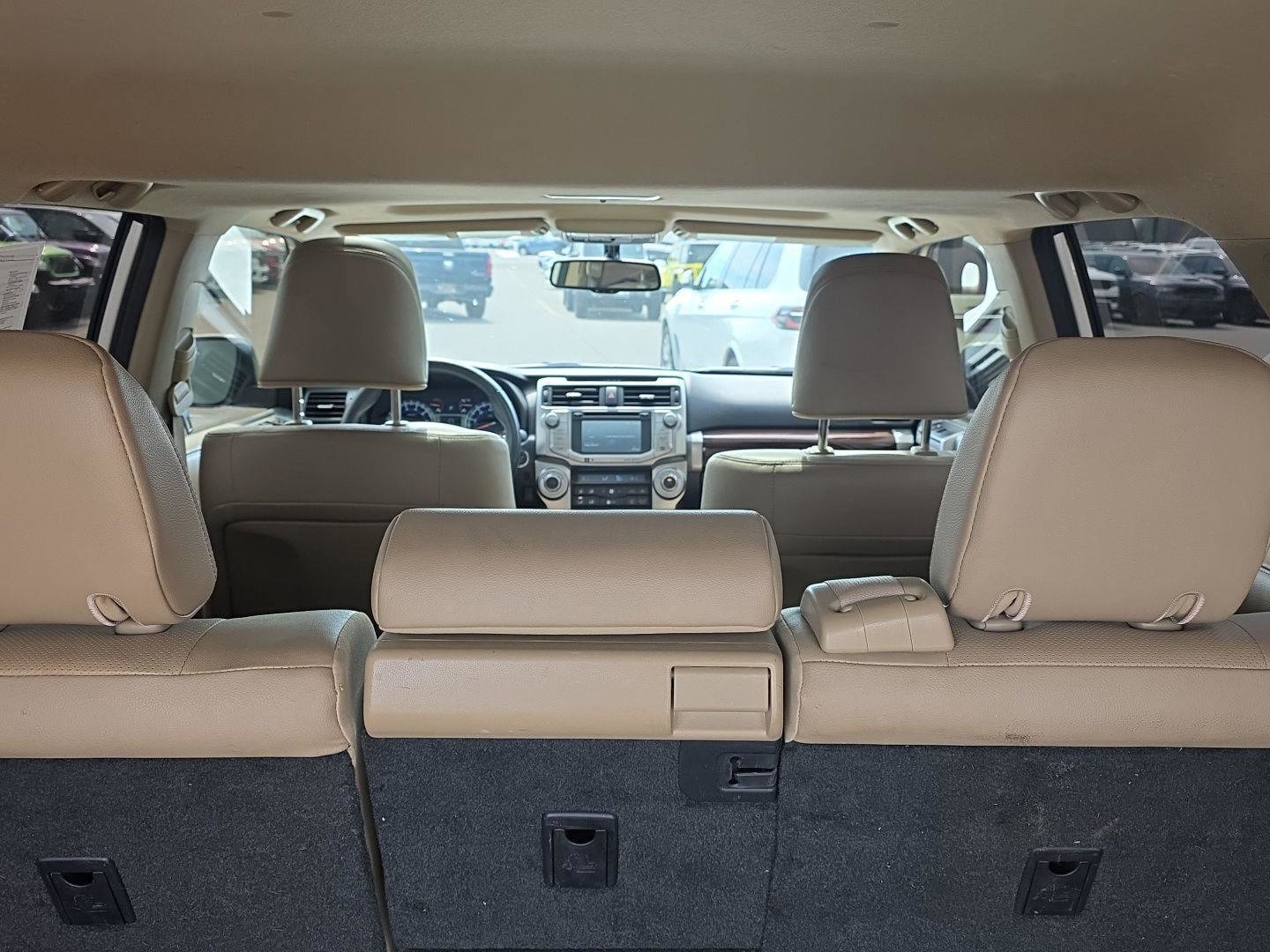 Used 2018 Toyota 4Runner Limited AWD/4WD image 31